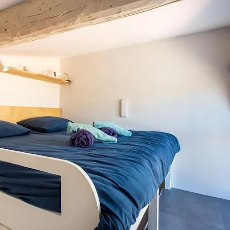 Cosy Apt For 6/8p Best Location In Old Antibes